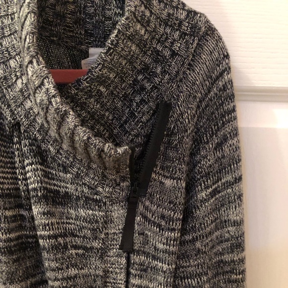 Ivivva Salt & Pepper Partial Zip & Button Sweater - Picture 6 of 15